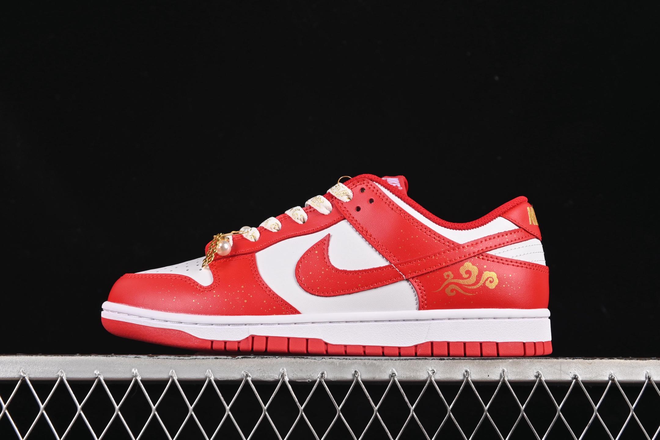 나이키 SB Dunk Low 스니커즈 (해외배송)