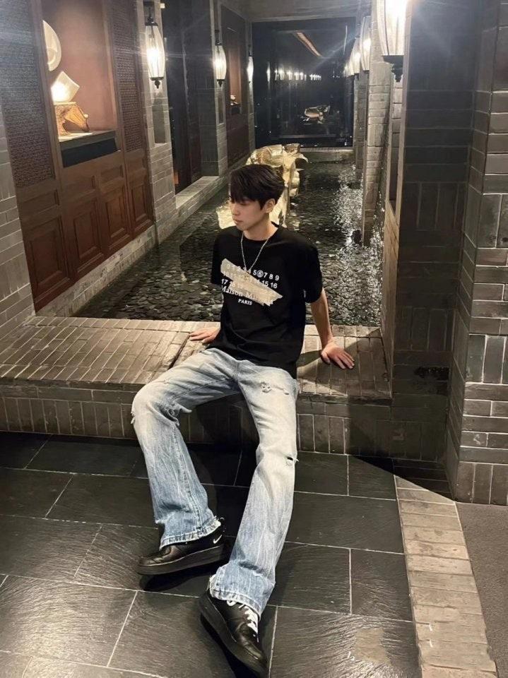 메종마르지엘라 Maison margiela시그니쳐 페인트 반팔 (국내배송)