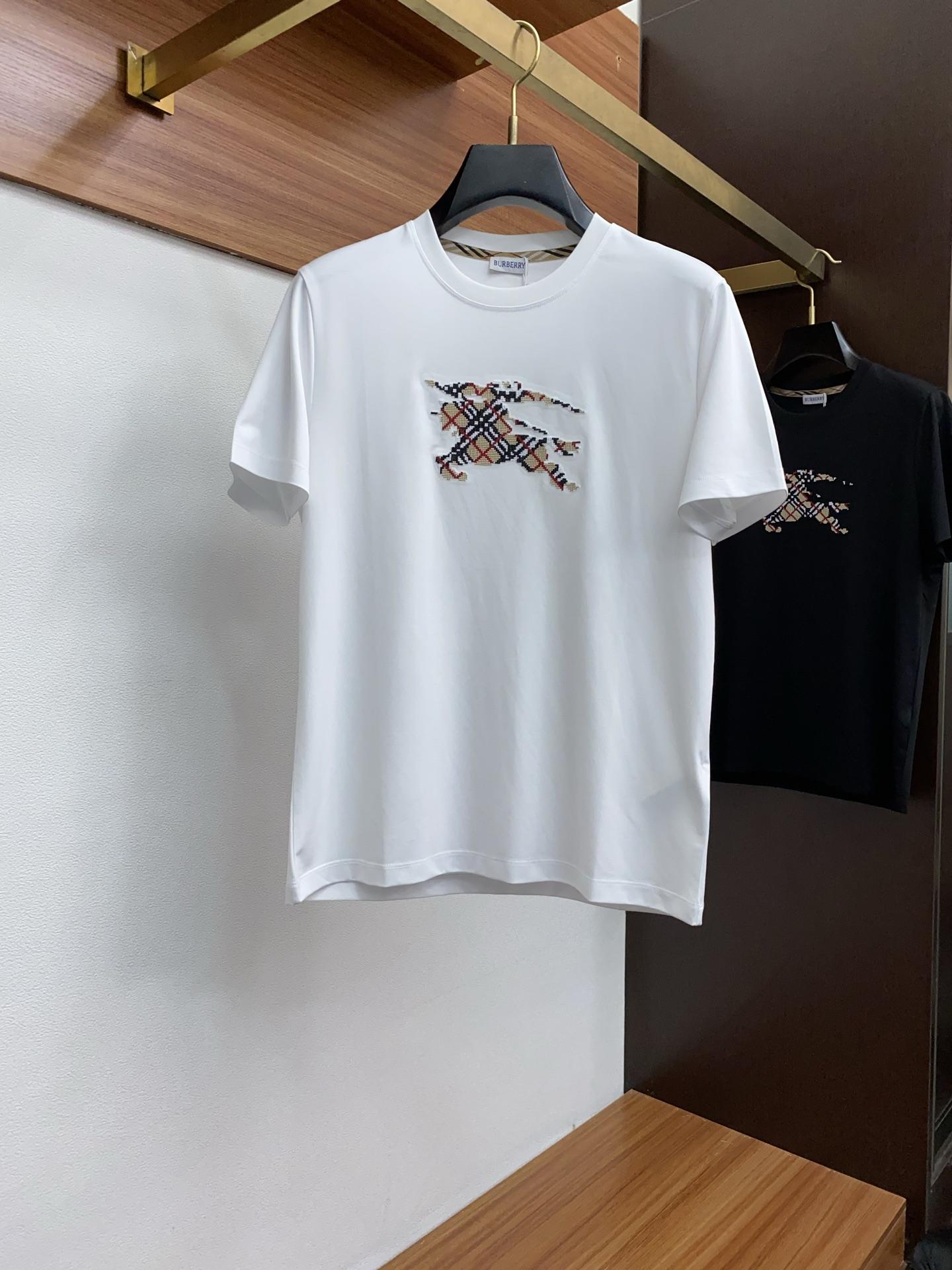 버버리 라운드넥 반팔 (해외배송)