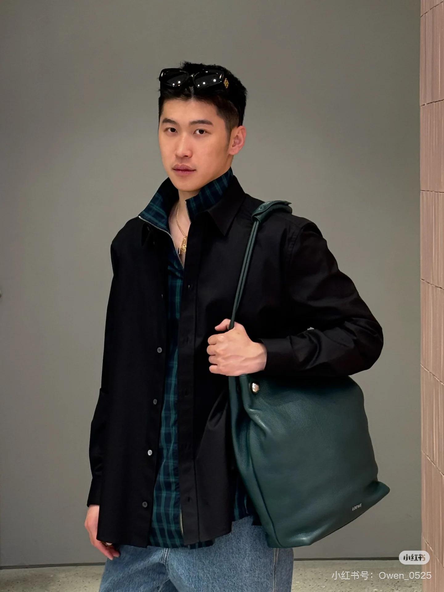 로에베 남성 모노그램 자수셔츠  (해외배송)