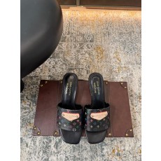 루이비통 슬리퍼 (해외배송)