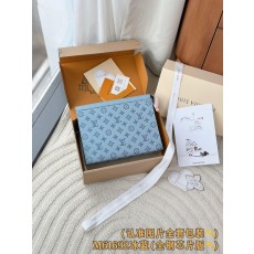 루이비통 포셰트 투고 클러치백 (정품급 해외배송)