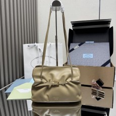 프라다 클라우드 백 (해외배송)