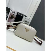 프라다 다이노 크로스겸 숄더백 (국내배송)