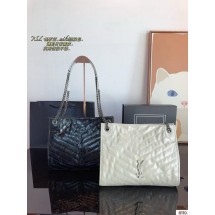 입생로랑 YSL 토트백 (국내배송)