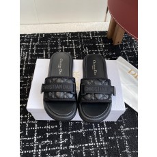 디올 울트라라이트 폼 아웃솔 비치 슬리퍼 (해외배송)