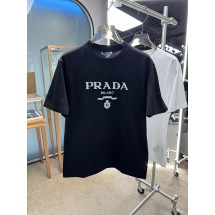 프라다 라운드넥 반팔 (해외배송)