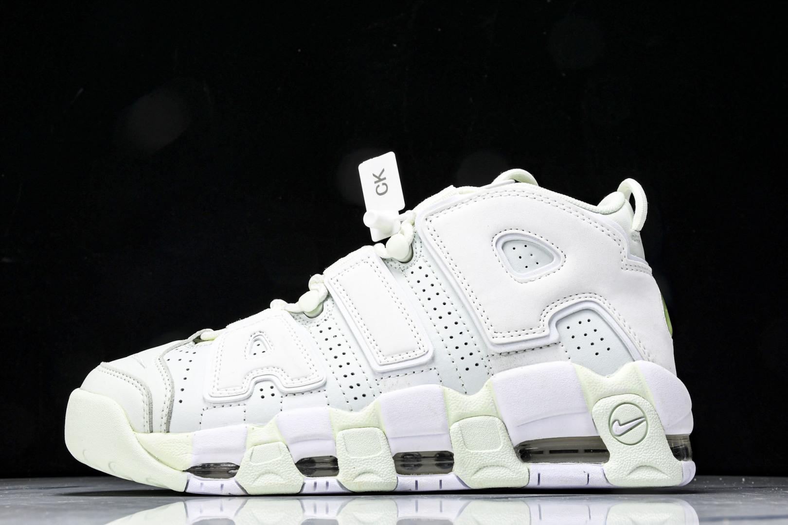 나이키 Air More Uptempo Pippen 농구화 (해외배송)