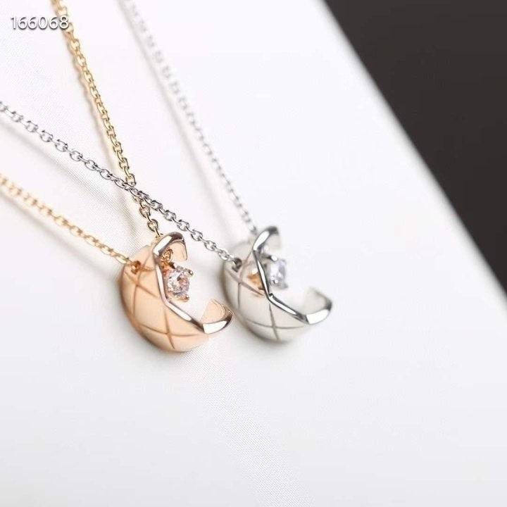 샤넬 코코크러쉬 목걸이 (국내배송)