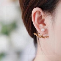 디올 레터링 귀걸이 (해외배송)
