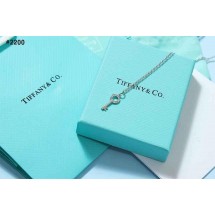 티파니앤코 베이직 키 펜던트 네크리스 실버 파베 목걸이 (국내배송)