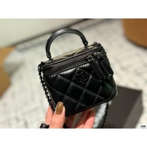샤넬 베니티 미니백 (국내배송)