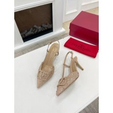 발렌티노 라지 V 버클 싱글 슈즈 (해외배송)