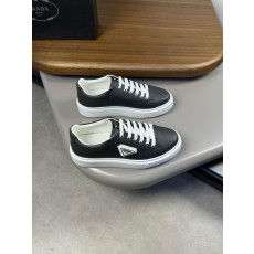 프라다 스니커즈 (해외배송)