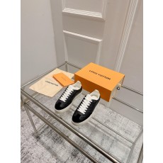 루이비통 GROOVY PLATFORM 캐주얼 스니커즈 (해외배송)