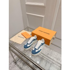 루이비통 GROOVY PLATFORM 캐주얼 스니커즈 (해외배송)